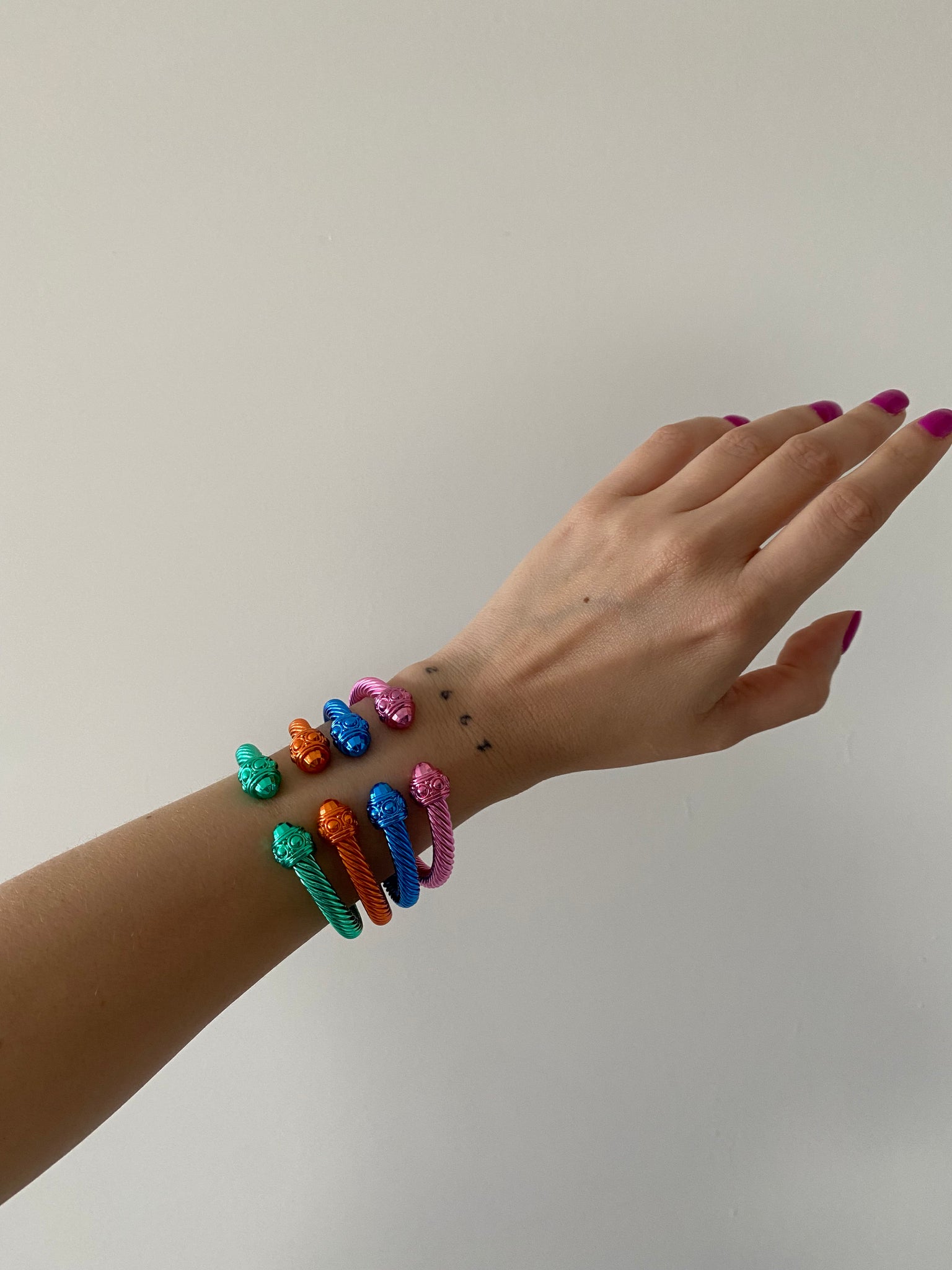 Venus bracelets